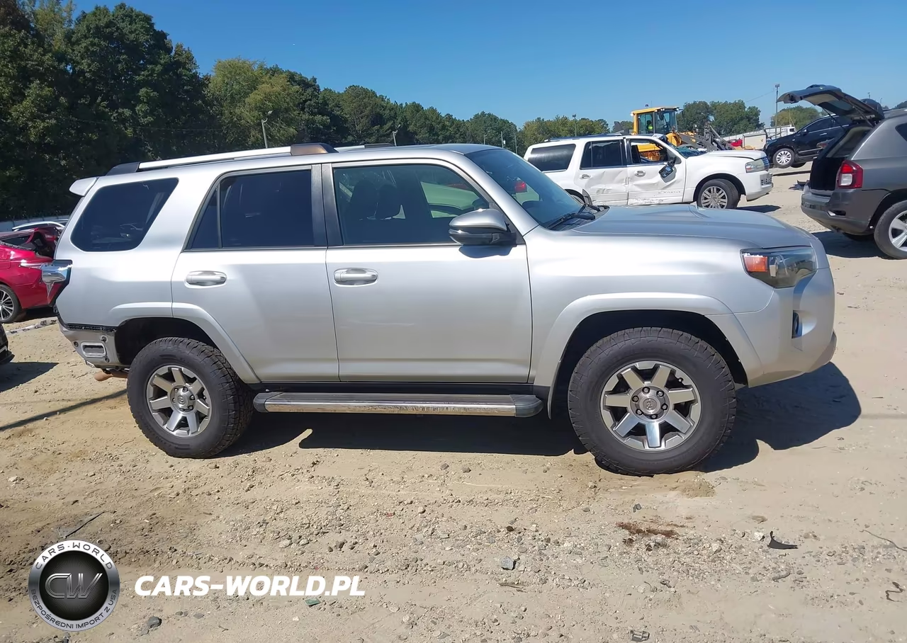 2016 Toyota 4Runner Trail Premium VIN:JTEBU5JR9G5308848 - 14
