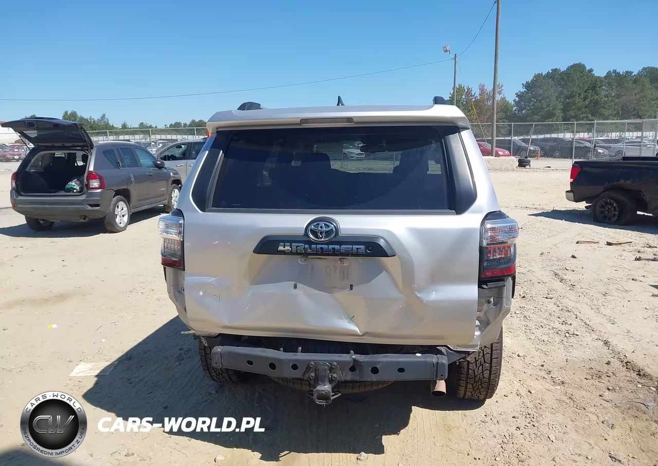 2016 Toyota 4Runner Trail Premium VIN:JTEBU5JR9G5308848 - 17