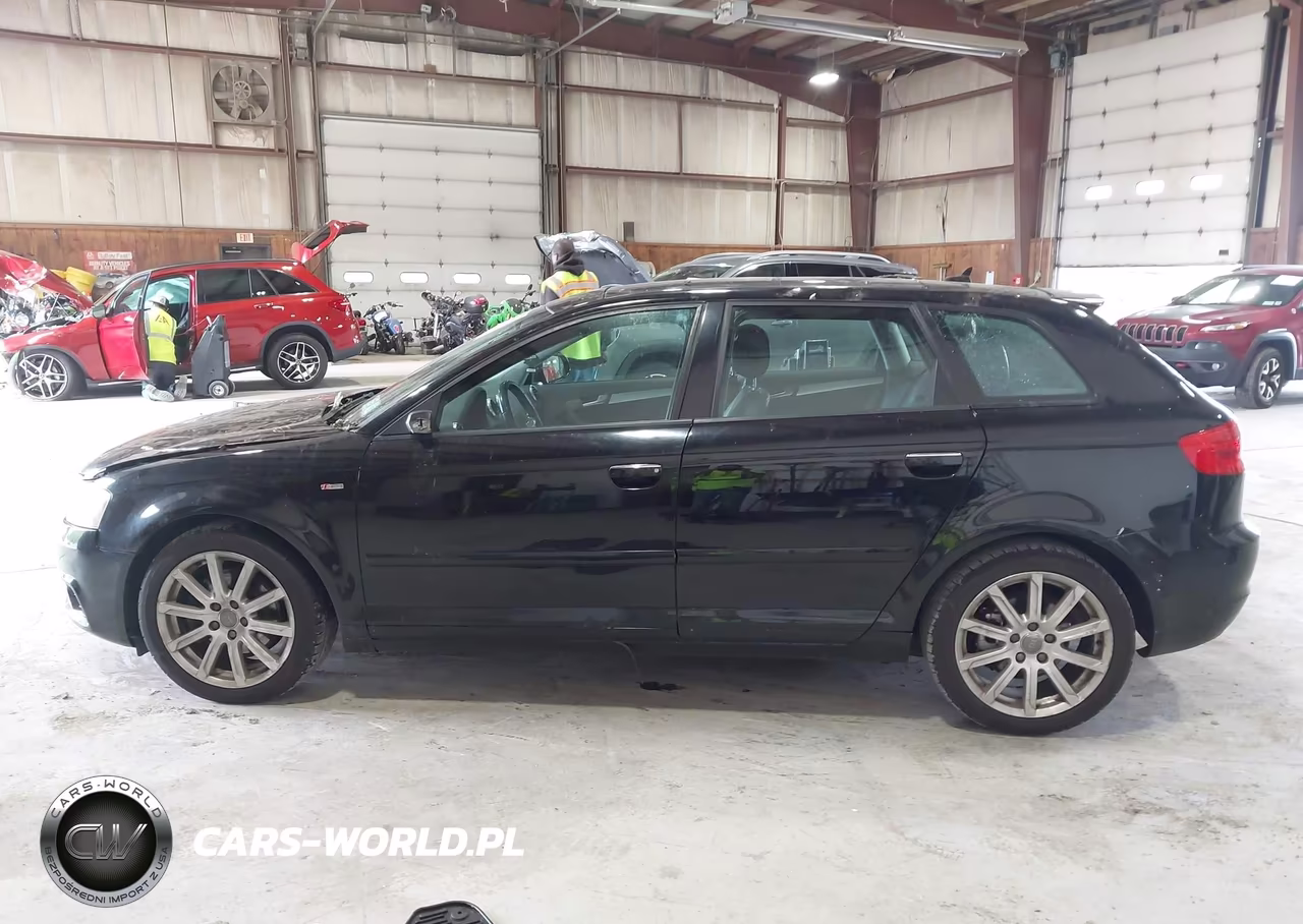 2013 Audi A3 2.0T Premium VIN:WAUMFAFM7DA029802 - 14