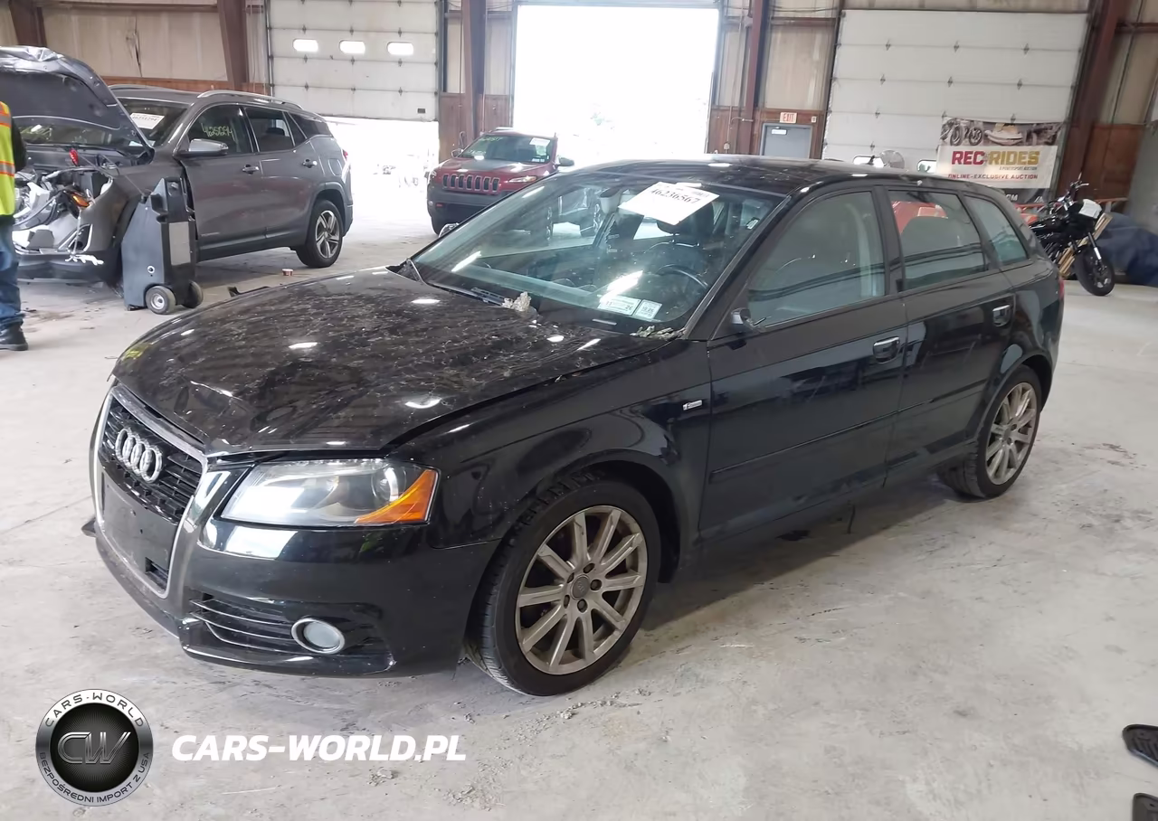2013 Audi A3 2.0T Premium VIN:WAUMFAFM7DA029802 - 2