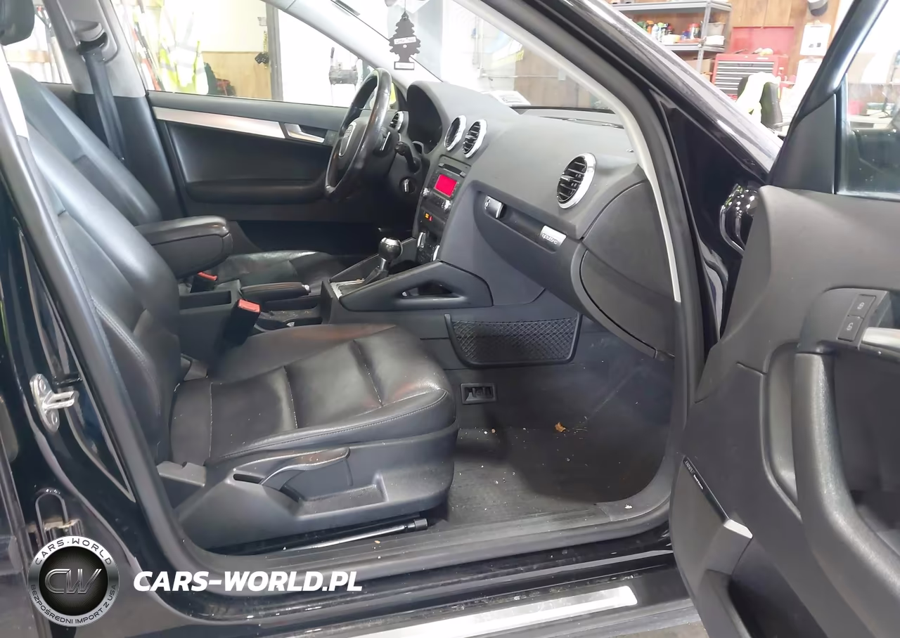 2013 Audi A3 2.0T Premium VIN:WAUMFAFM7DA029802 - 5