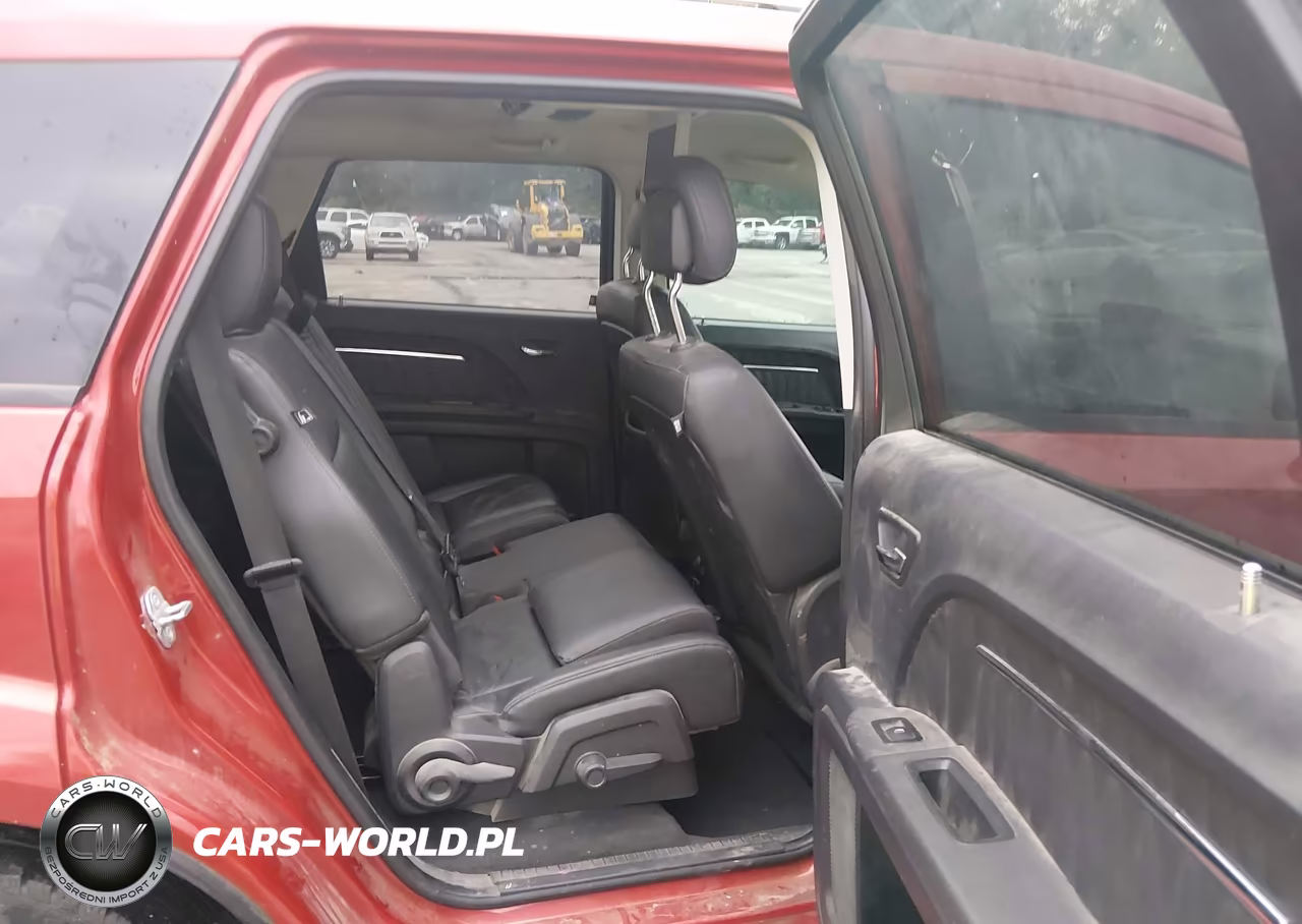 2010 Dodge Journey R-T VIN:3D4PG6FV7AT137833 - 8