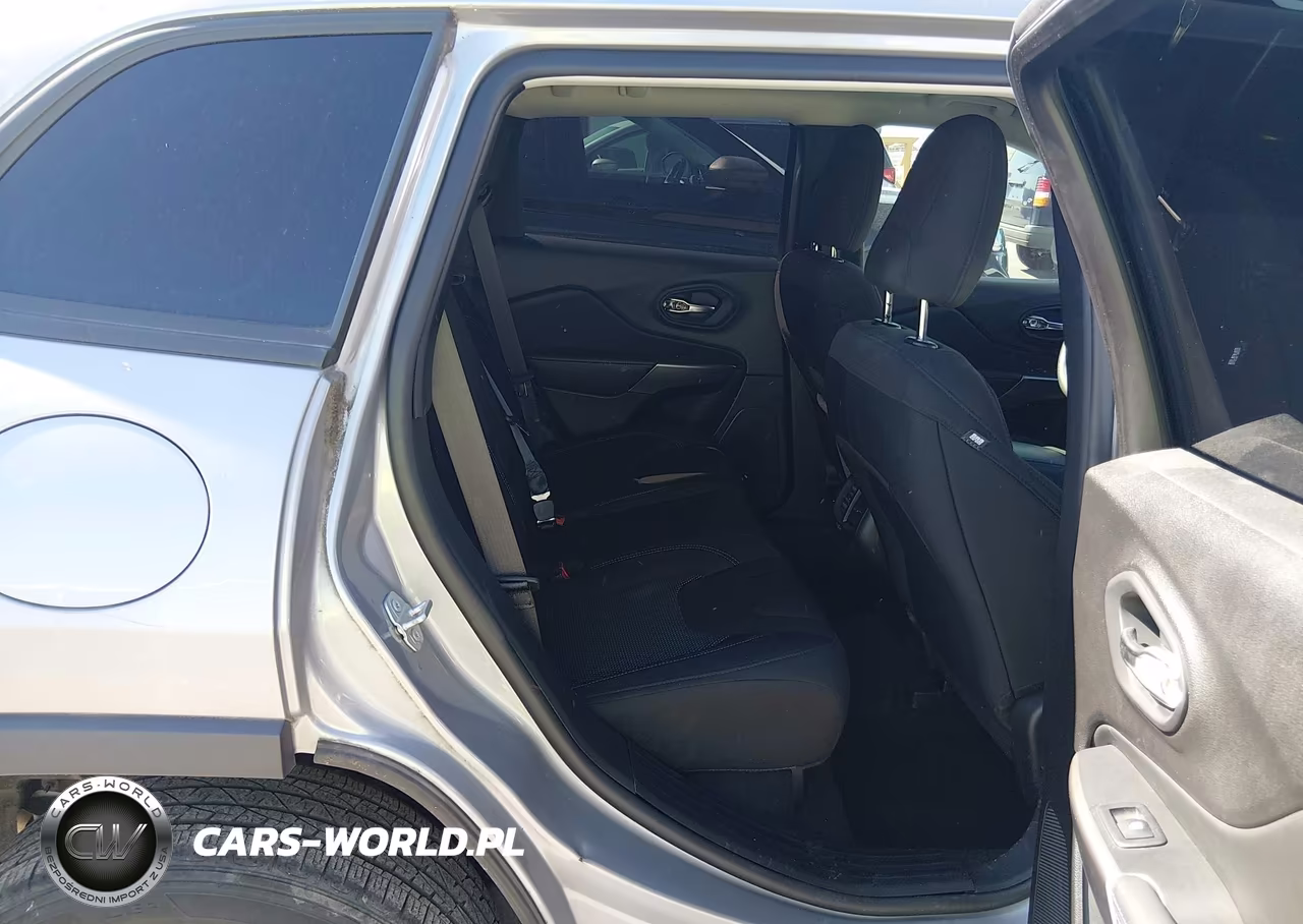 2021 Jeep Cherokee Latitude Fwd VIN:1C4PJLCB8MD250949 - 8