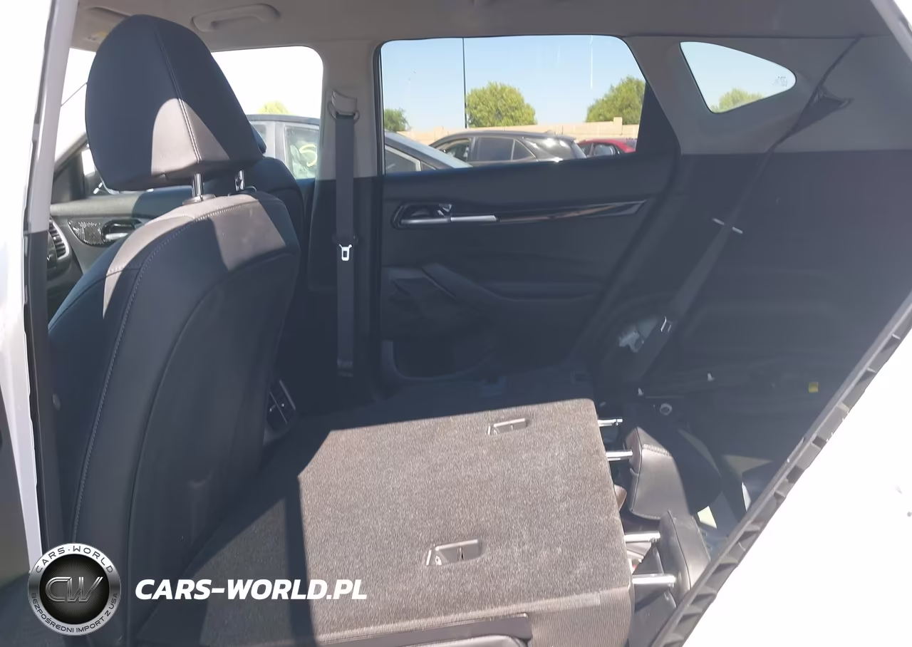 2025 Kia Seltos S VIN:KNDEU2AA0S7761862 - 8