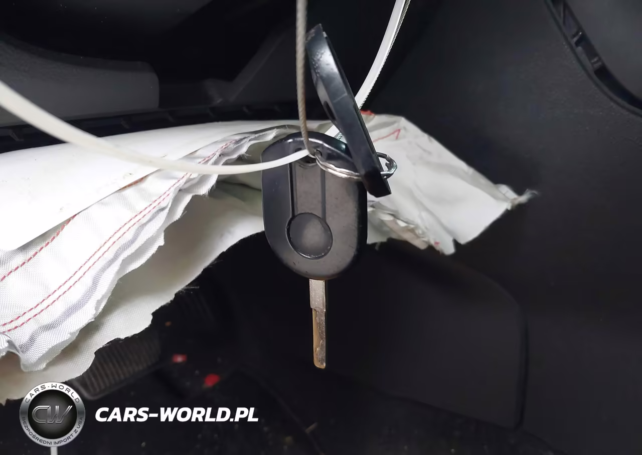 2015 Ford Focus Se VIN:1FADP3F26FL205889 - 11