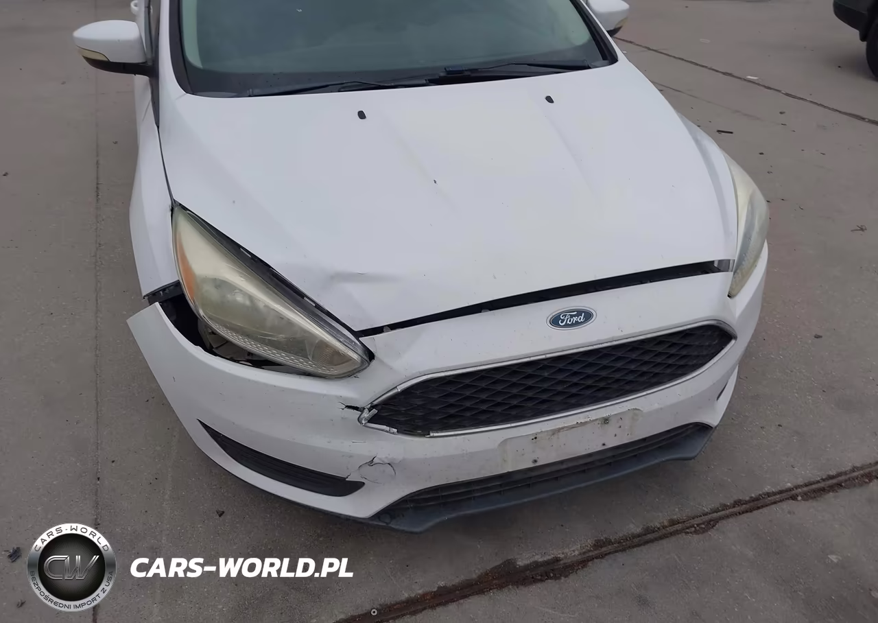 2015 Ford Focus Se VIN:1FADP3F26FL205889 - 6