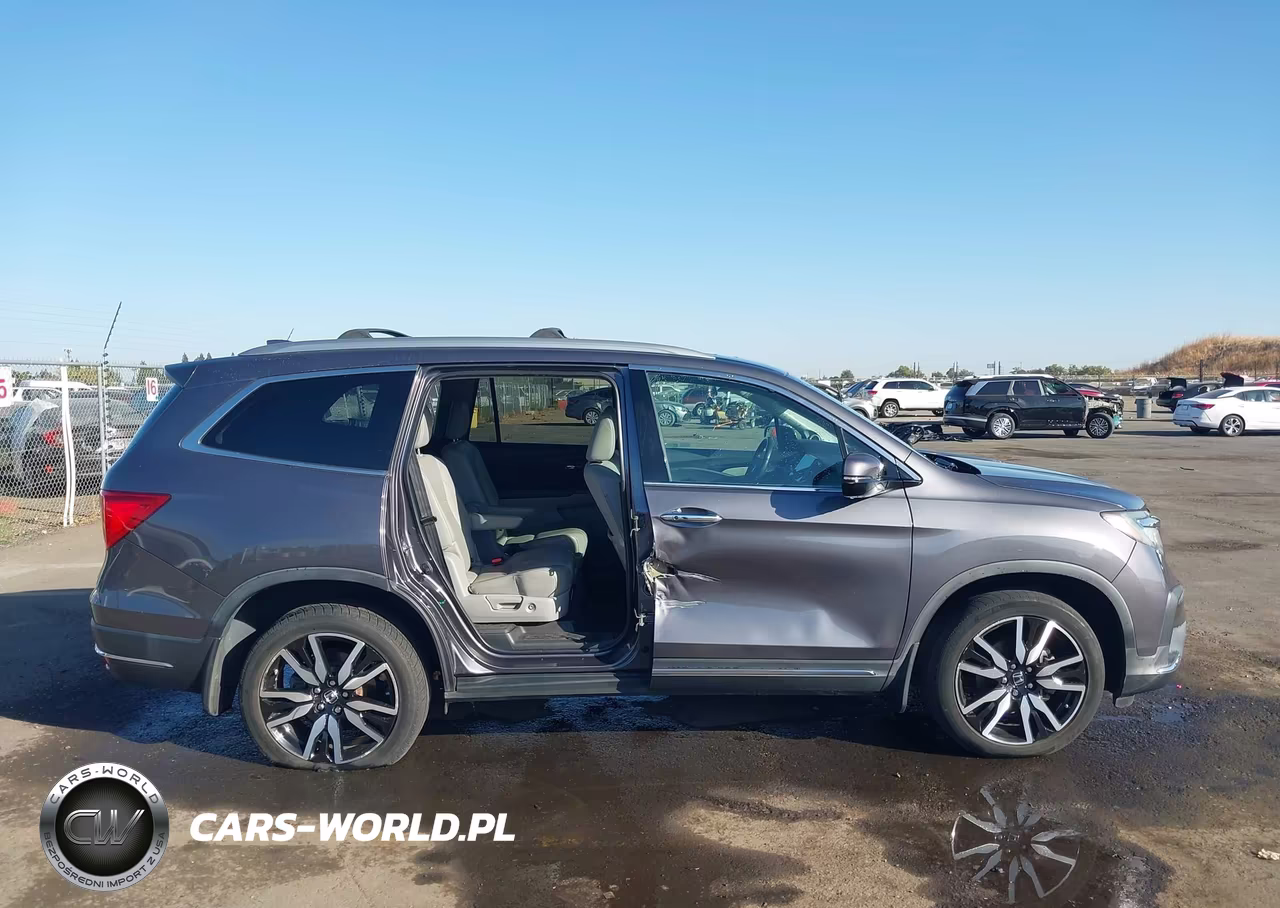2019 Honda Pilot Elite VIN:5FNYF6H01KB053285 - 13