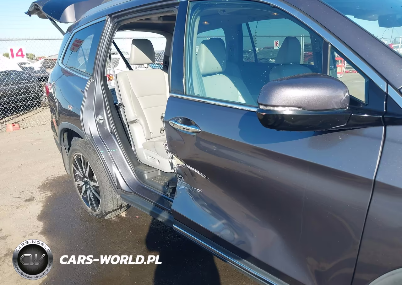 2019 Honda Pilot Elite VIN:5FNYF6H01KB053285 - 6