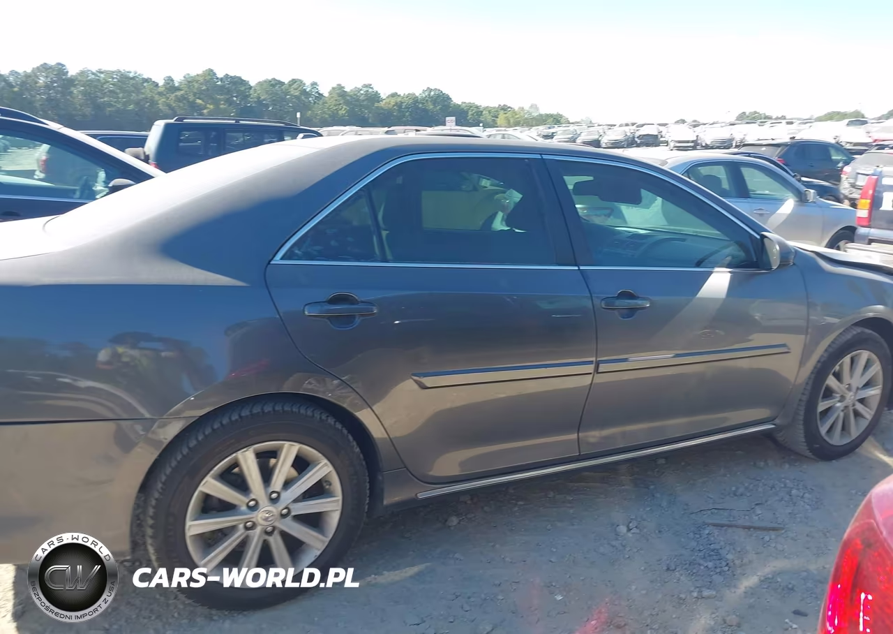 2014 Toyota Camry Xle VIN:4T4BF1FK8ER344666 - 13