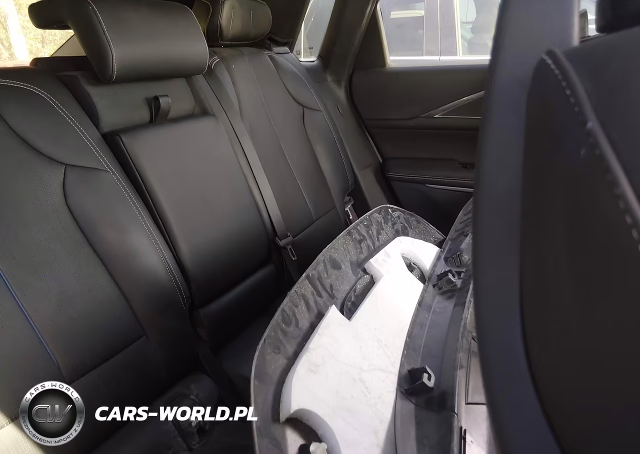 2024 Cadillac Lyriq Luxury W-1Sd VIN:1GYKPRRK6RZ112320 - 8