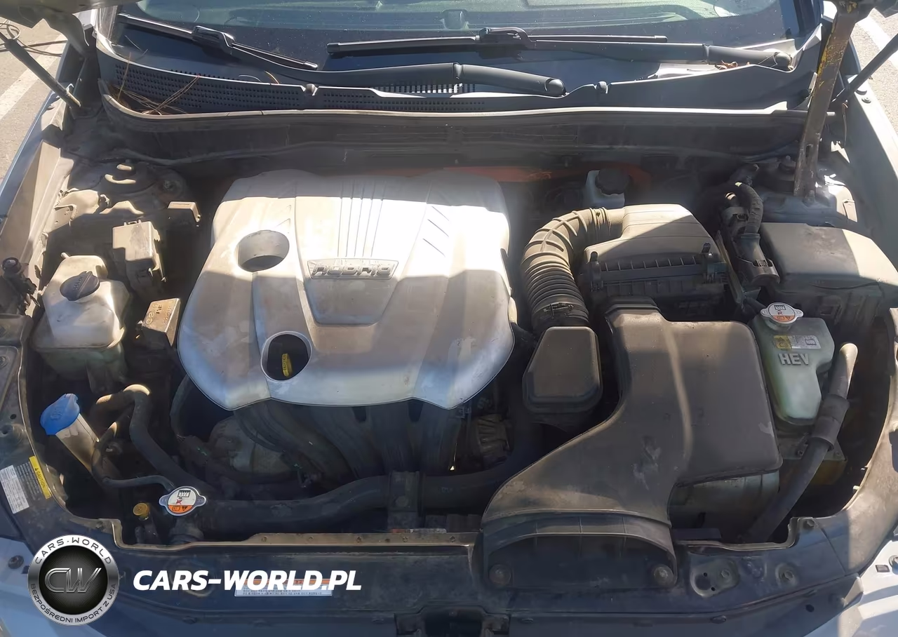2012 Hyundai Sonata Hybrid Premium VIN:KMHEC4A49CA060360 - 10