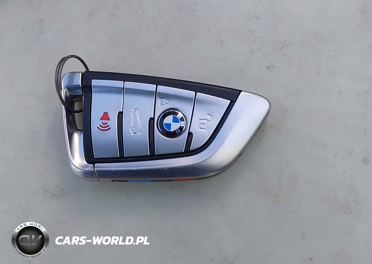 2022 BMW M5 VIN:WBS83CH00NCK72482 - 11