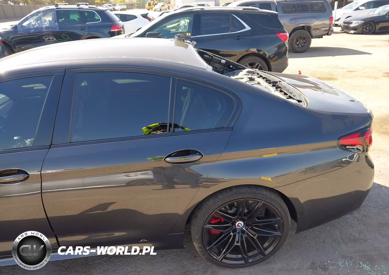 2022 BMW M5 VIN:WBS83CH00NCK72482 - 14