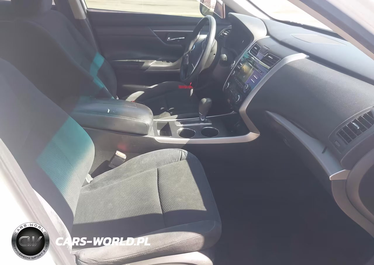 2015 Nissan Altima 2.5 S VIN:1N4AL3AP2FC285368 - 5