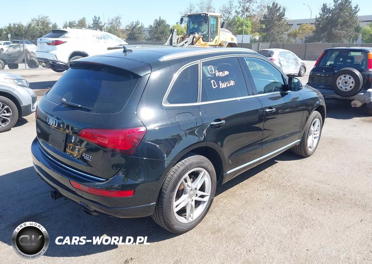 2017 Audi Q5 2.0T Premium VIN:WA1L2AFP1HA059950 - 4