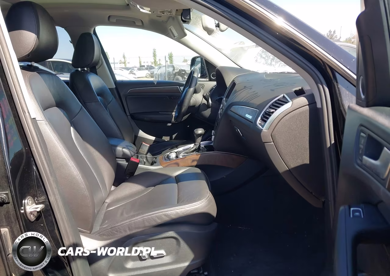 2017 Audi Q5 2.0T Premium VIN:WA1L2AFP1HA059950 - 5
