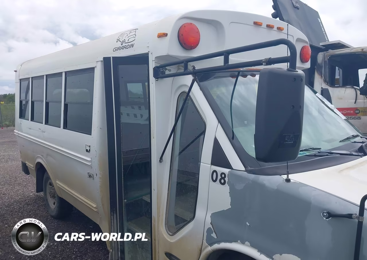 2003 Chevrolet Express Cutaway VIN:1GBHG31U131190914 - 13