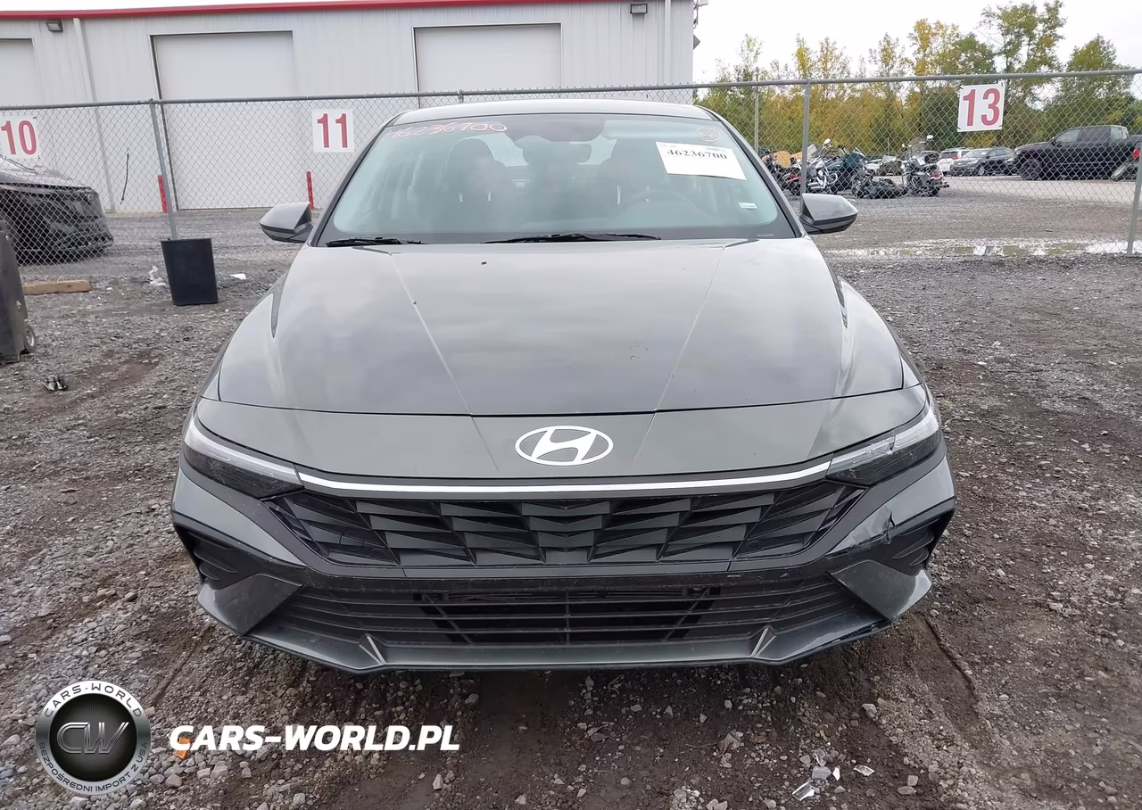 2026 Hyundai Elantra Hybrid Blue VIN:KMHLM4DJ3TU209513 - 12