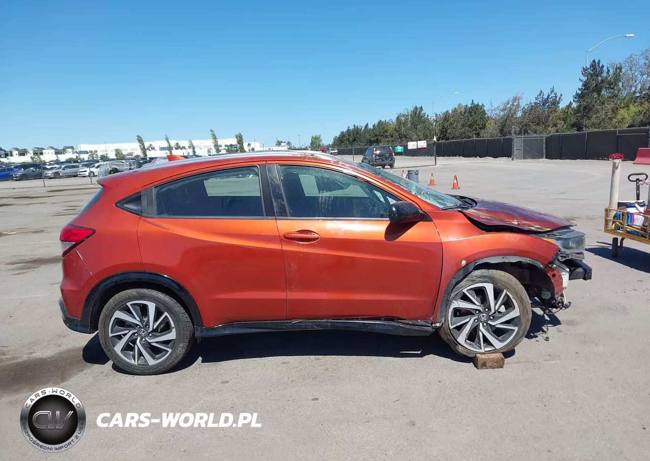 2019 Honda Hr-V Sport VIN:3CZRU5H17KG701519 - 16