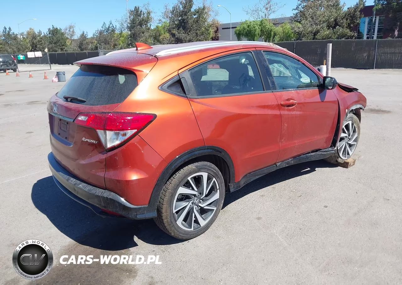 2019 Honda Hr-V Sport VIN:3CZRU5H17KG701519 - 4
