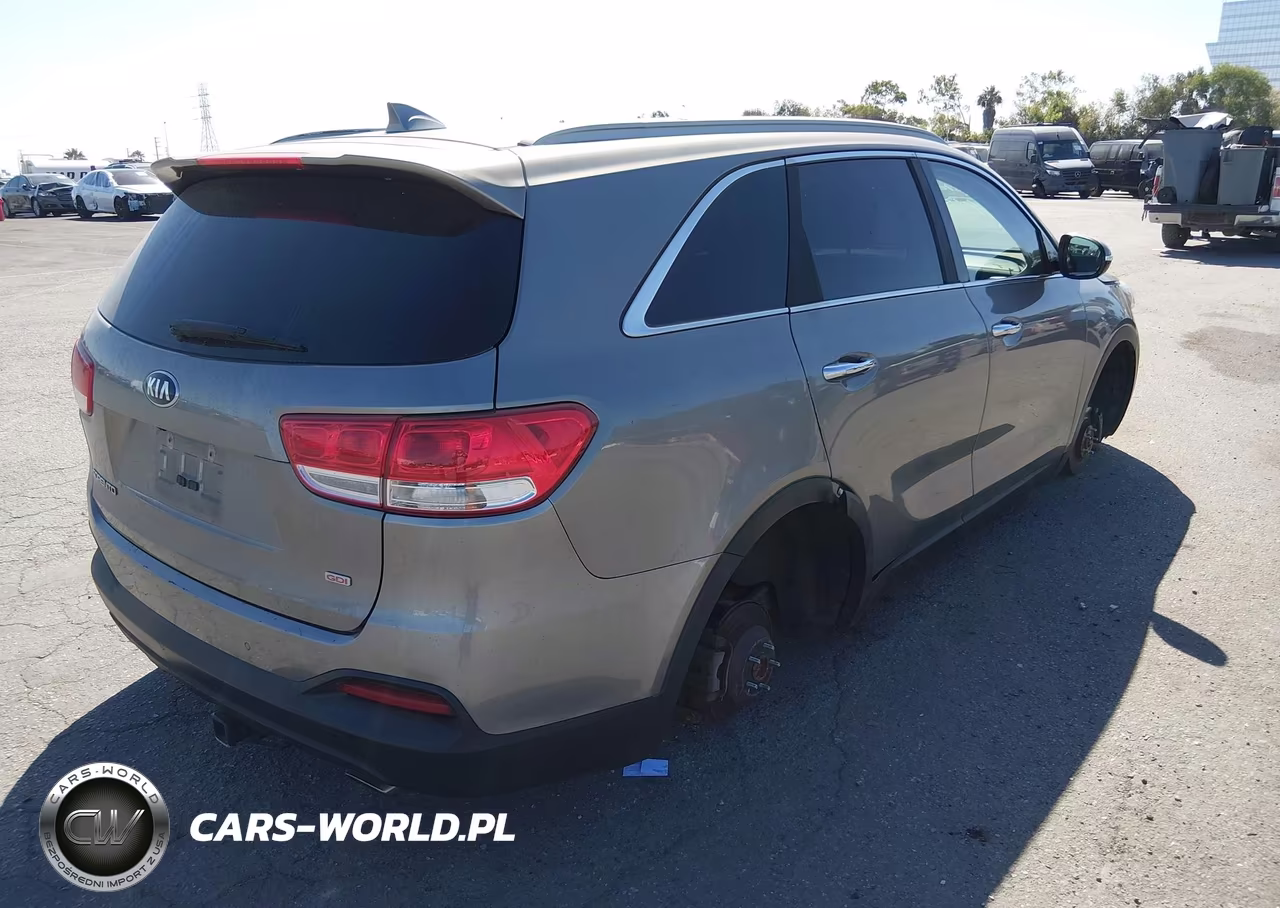 2016 Kia Sorento 2.4L Lx VIN:5XYPG4A32GG152831 - 4