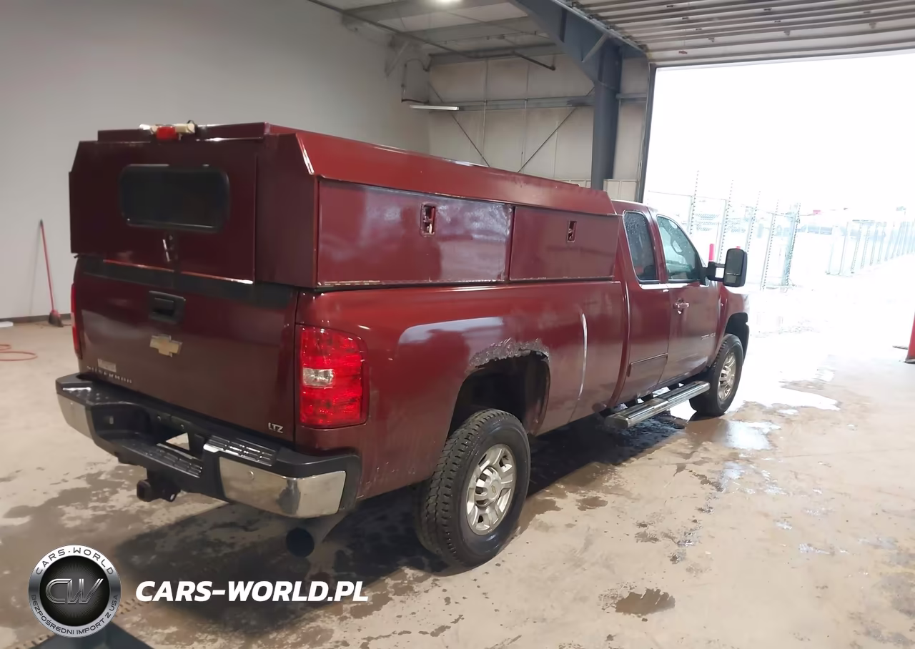 2009 Chevrolet Silverado 3500Hd Ltz VIN:1GCHK996X9E143627 - 4