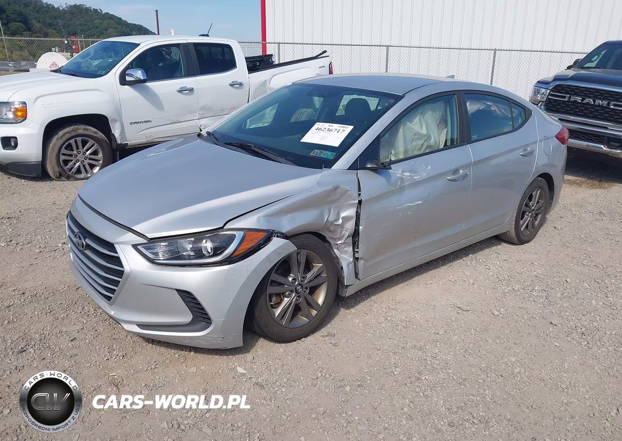 2018 Hyundai Elantra Sel VIN:5NPD84LF5JH269603 - 2