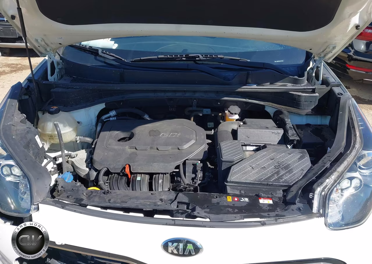 2020 Kia Sportage S VIN:KNDP63AC1L7778763 - 10