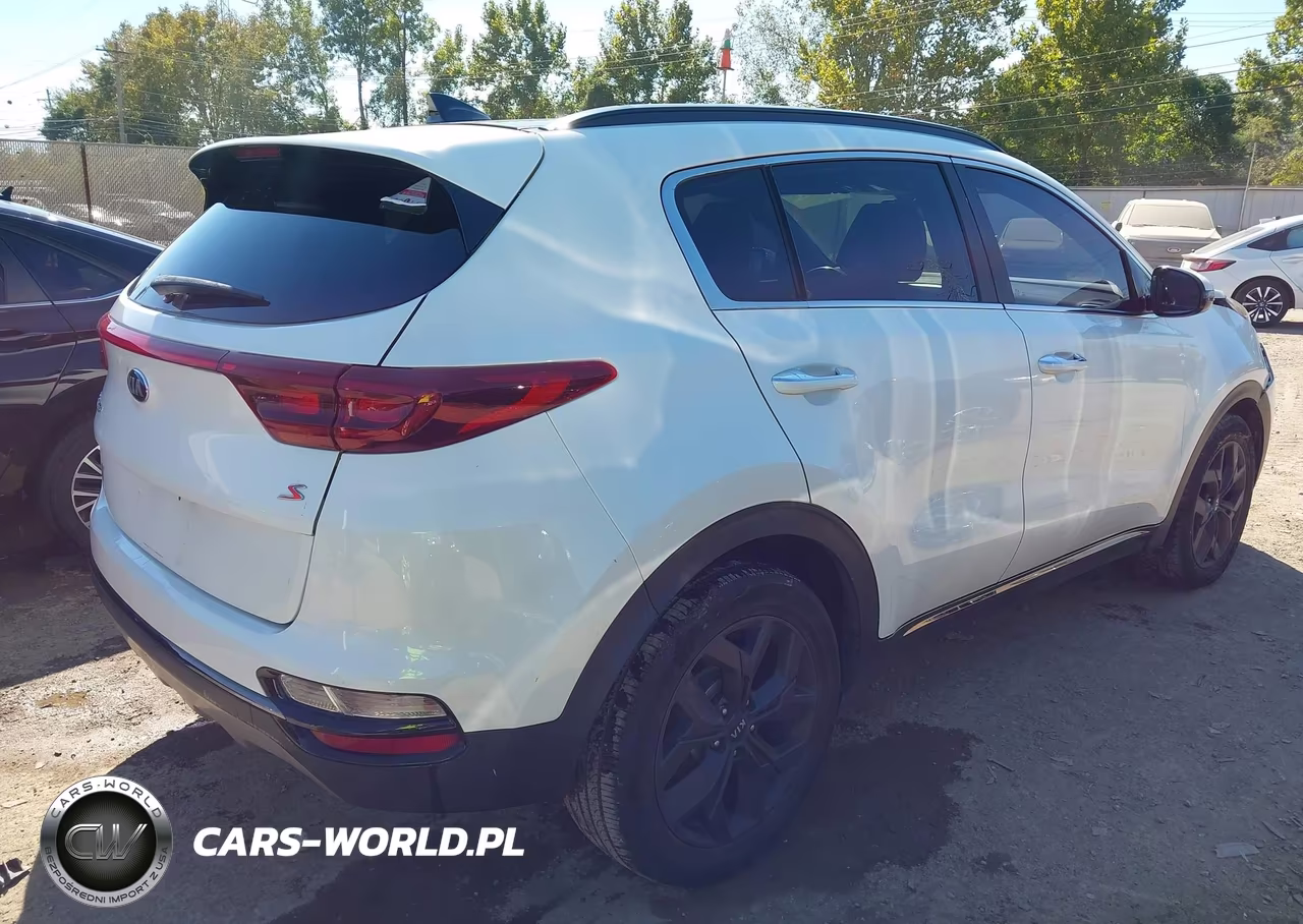 2020 Kia Sportage S VIN:KNDP63AC1L7778763 - 4