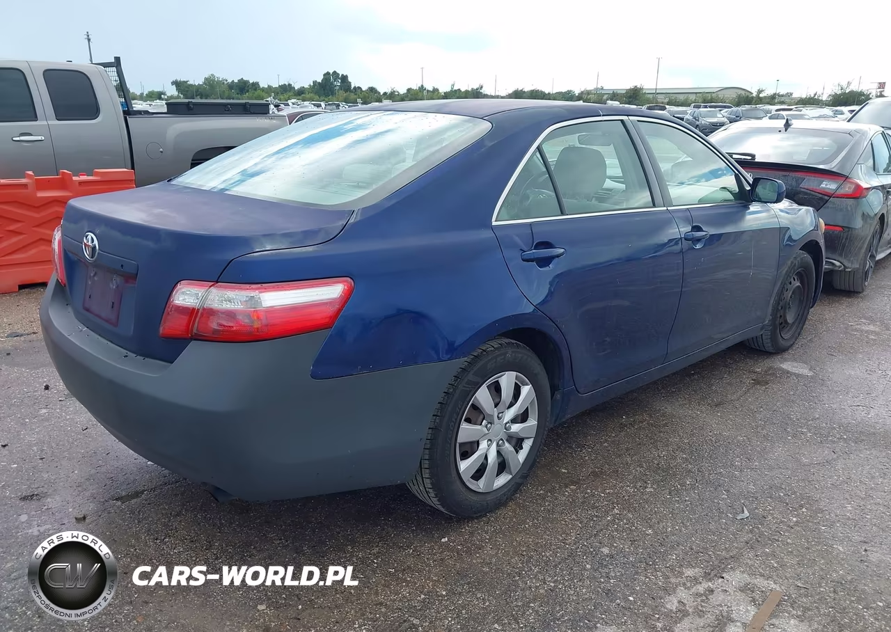 2007 Toyota Camry Le VIN:JTNBE46K873101320 - 4