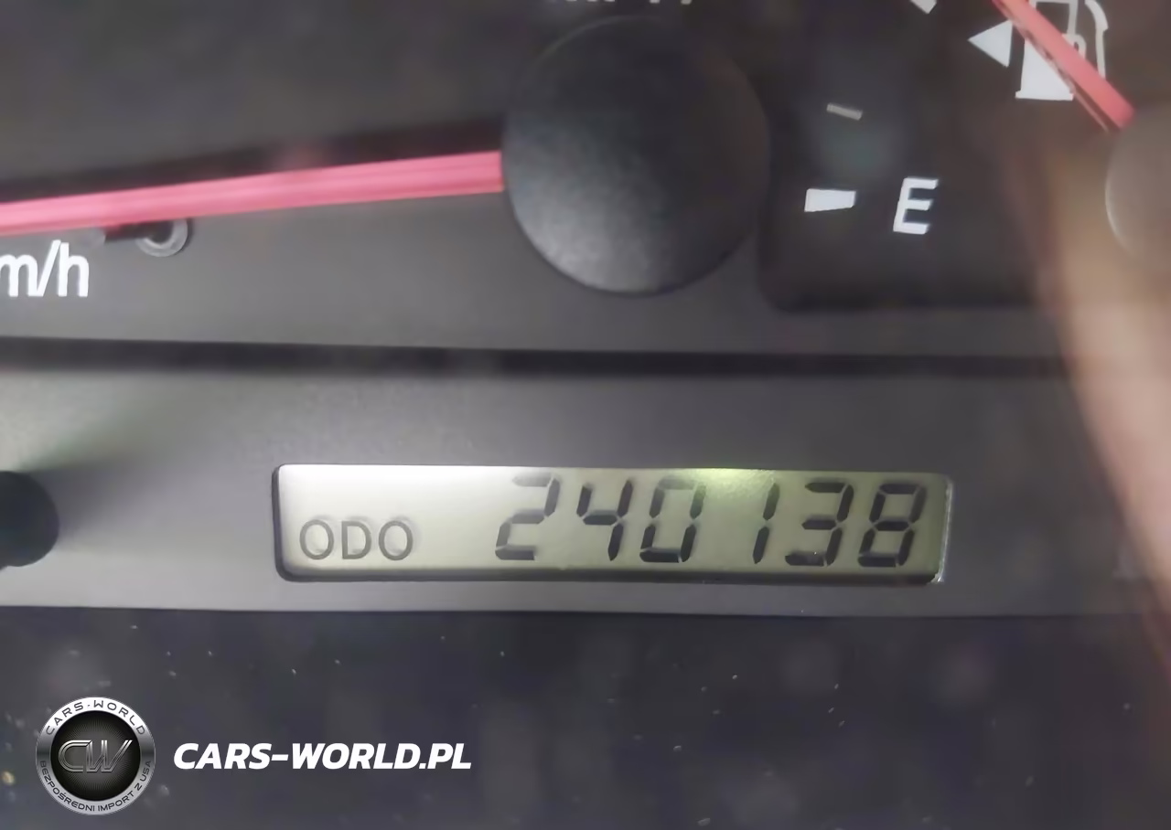 2004 Toyota Camry Le VIN:4T1BE32K24U864827 - 15