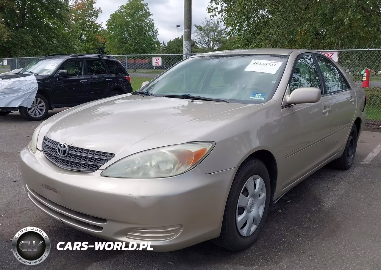 2004 Toyota Camry Le VIN:4T1BE32K24U864827 - 2