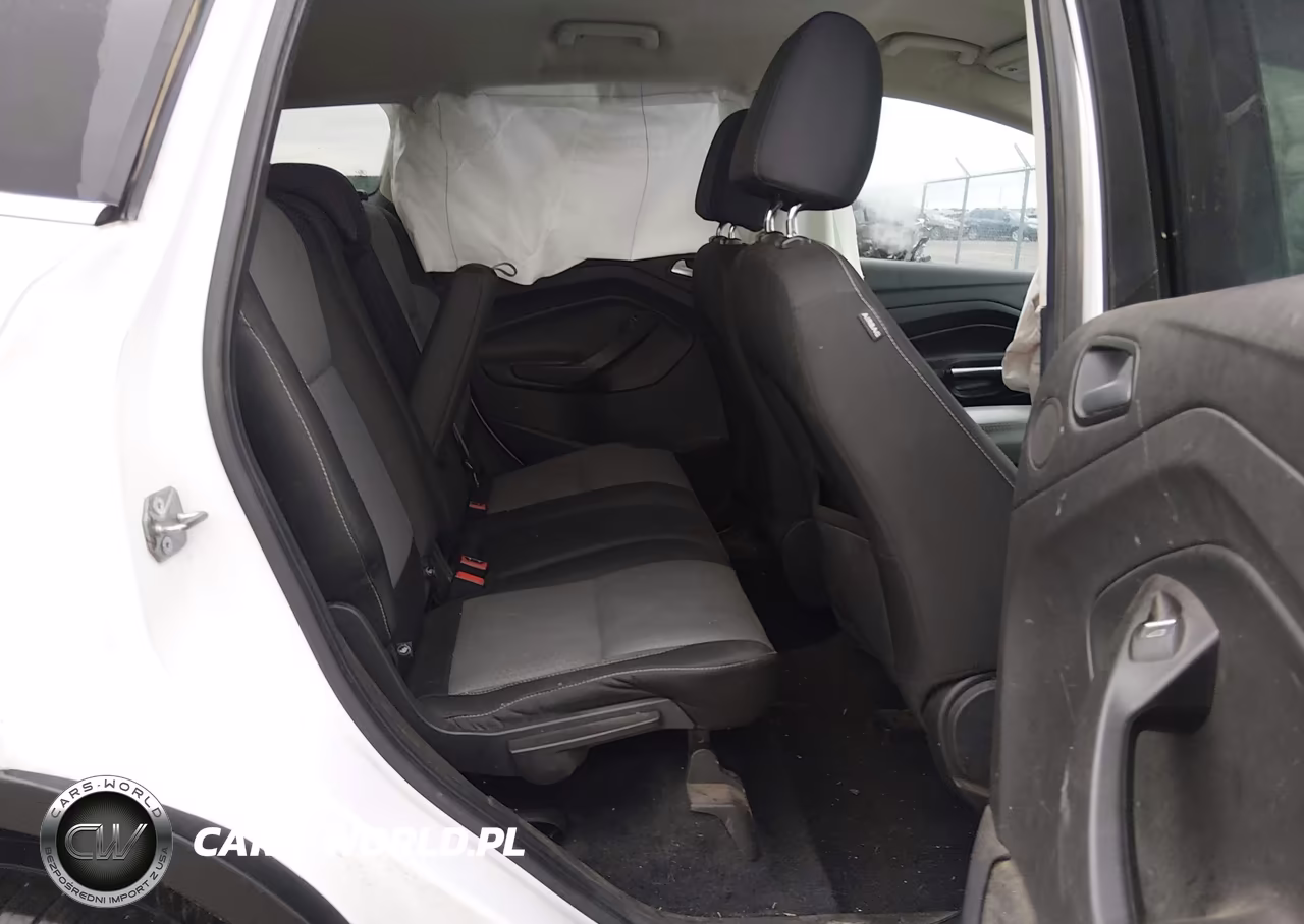 2017 Ford Escape Se VIN:1FMCU0G93HUD39101 - 8