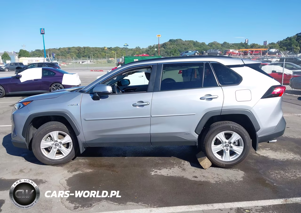 2021 Toyota Rav4 Hybrid Xle VIN:4T3R6RFVXMU023171 - 13