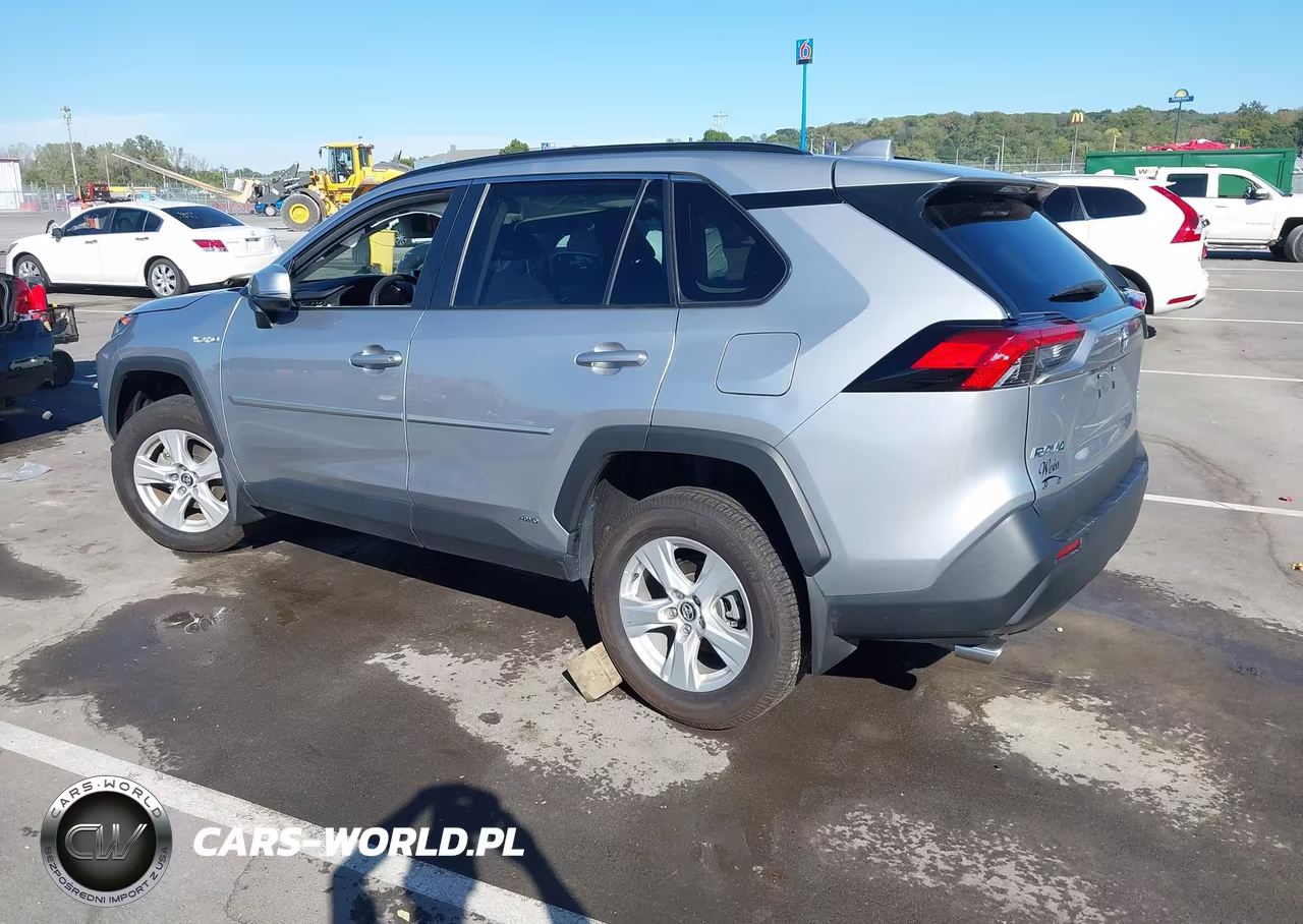 2021 Toyota Rav4 Hybrid Xle VIN:4T3R6RFVXMU023171 - 3