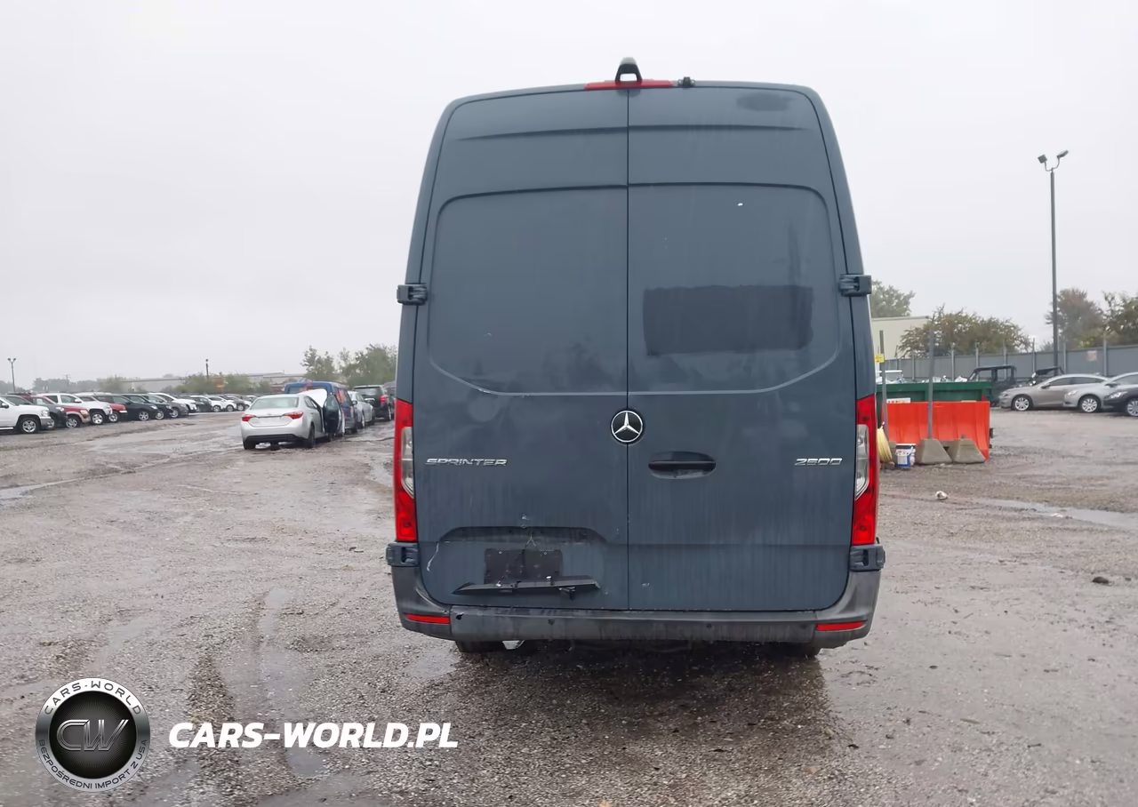 2019 Mercedes-Benz Sprinter 2500 VIN:WD4PF1CDXKP138923 - 16