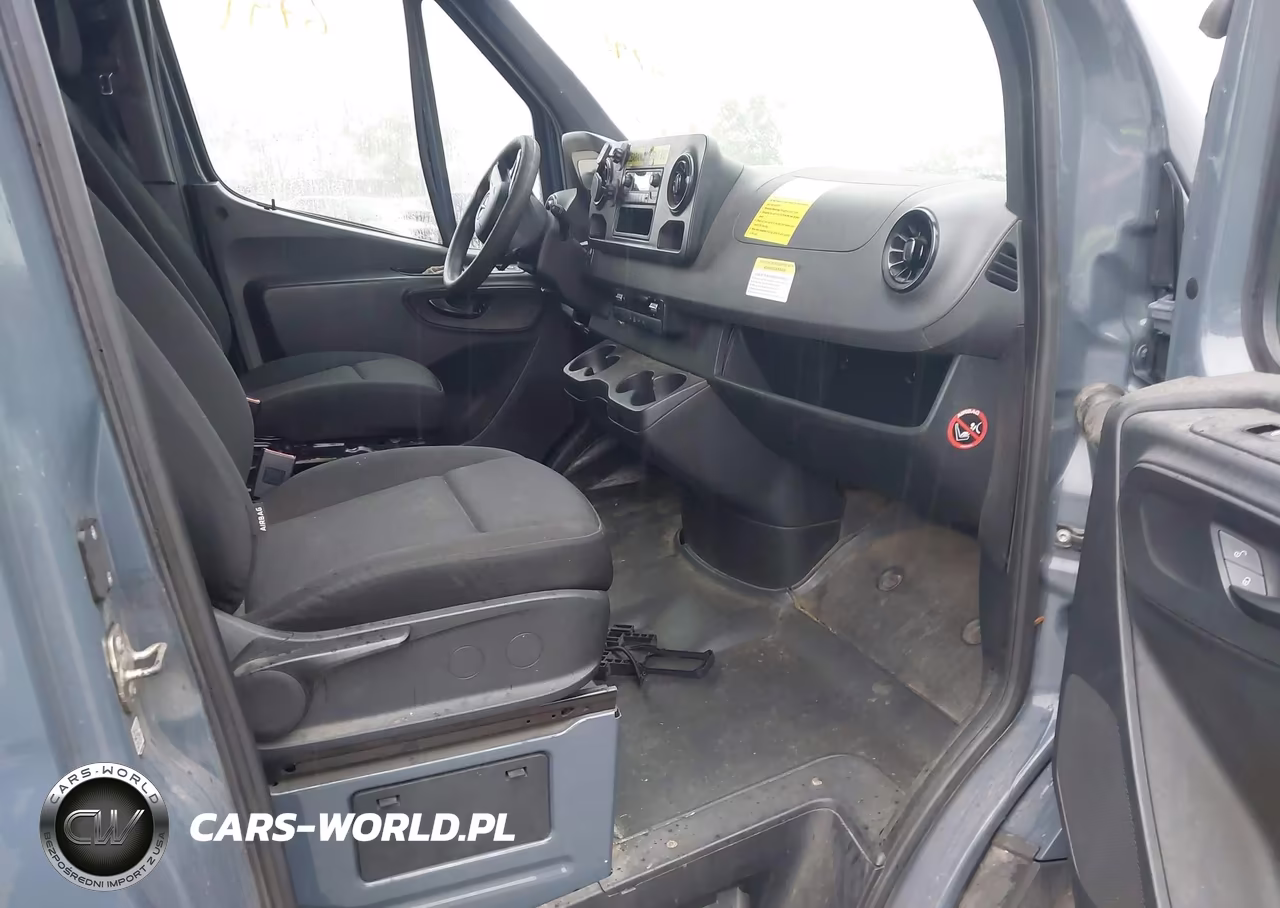 2019 Mercedes-Benz Sprinter 2500 VIN:WD4PF1CDXKP138923 - 5