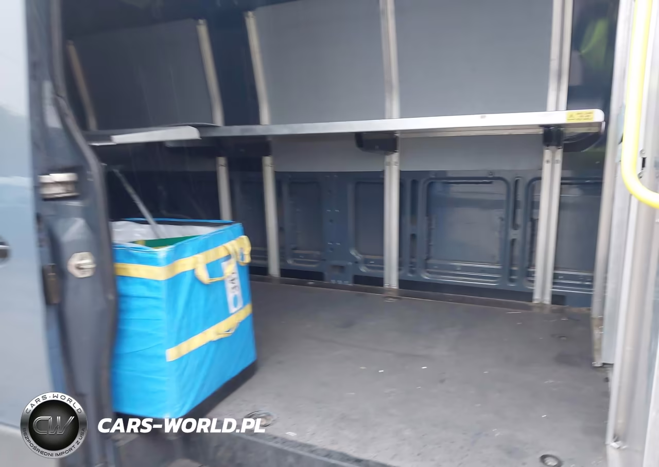 2019 Mercedes-Benz Sprinter 2500 VIN:WD4PF1CDXKP138923 - 8