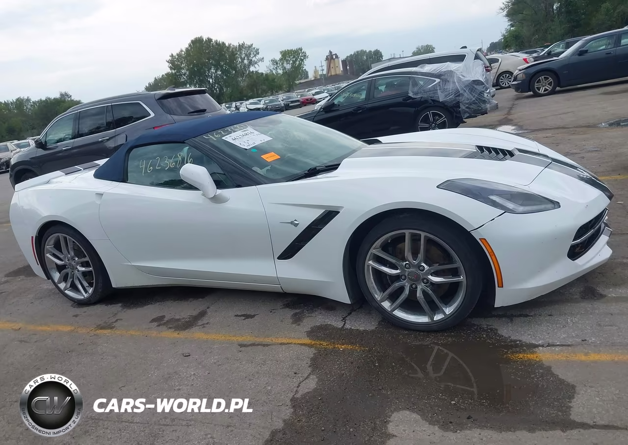 2015 Chevrolet Corvette Stingray Z51 VIN:1G1YJ3D76F5105557 - 13