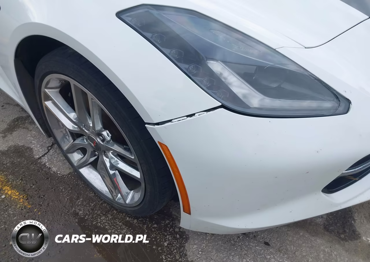 2015 Chevrolet Corvette Stingray Z51 VIN:1G1YJ3D76F5105557 - 17