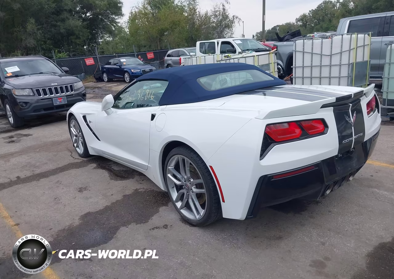 2015 Chevrolet Corvette Stingray Z51 VIN:1G1YJ3D76F5105557 - 3