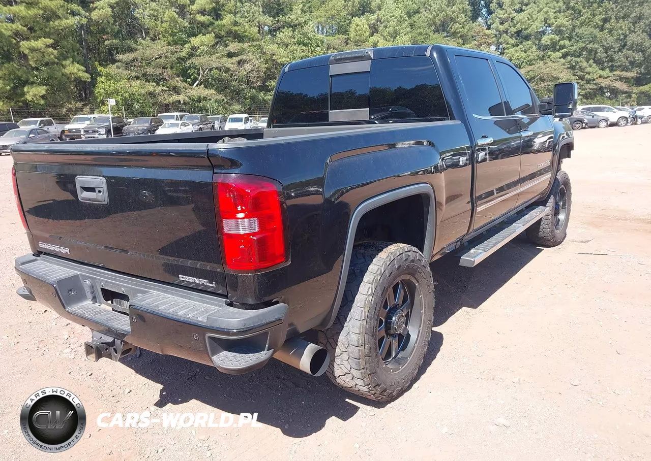 2016 GMC Sierra 2500Hd Denali VIN:1GT12UE84GF285913 - 4