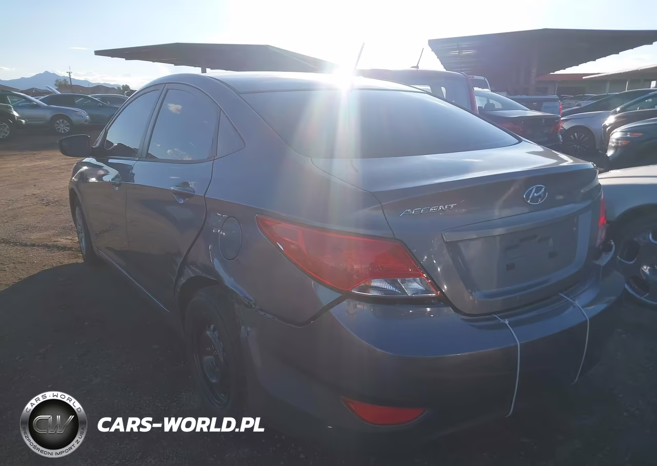 2015 Hyundai Accent Gls VIN:KMHCT4AE1FU819411 - 3