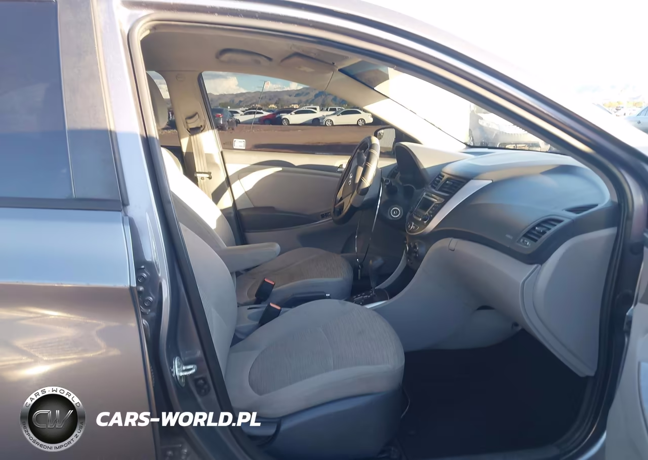 2015 Hyundai Accent Gls VIN:KMHCT4AE1FU819411 - 5
