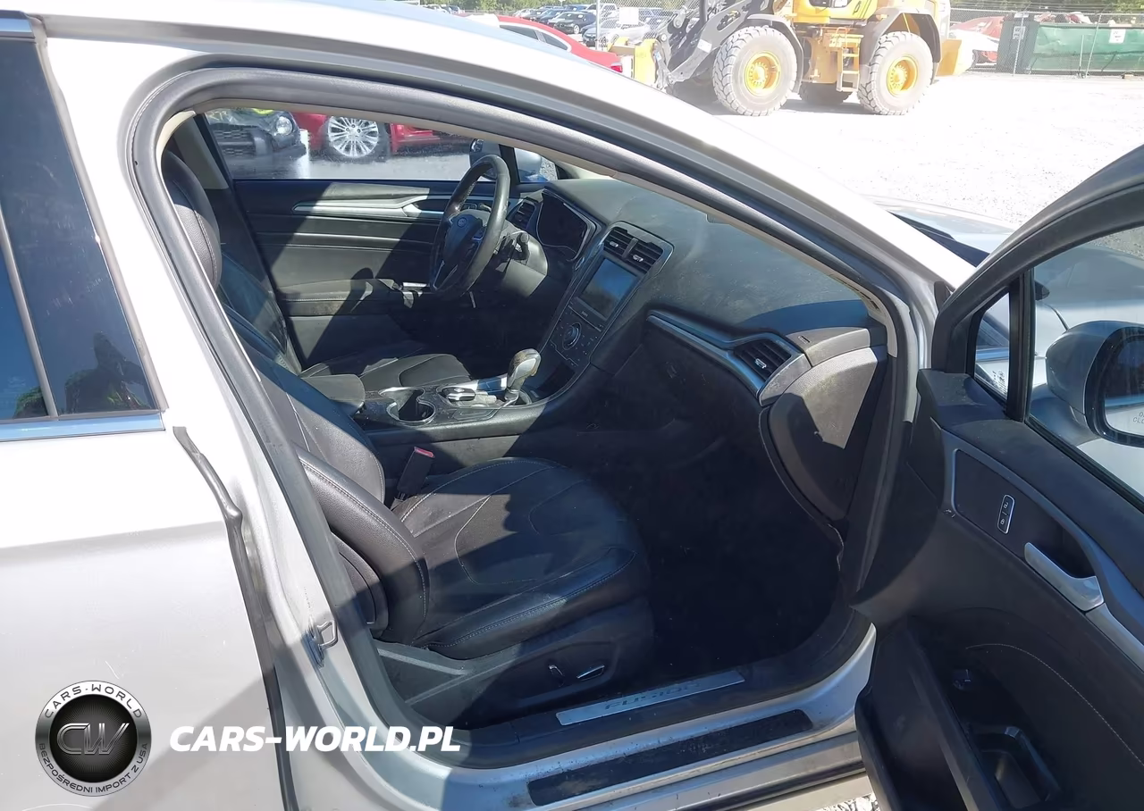 2014 Ford Fusion Titanium VIN:3FA6P0K91ER243556 - 5