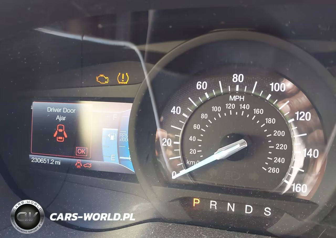 2014 Ford Fusion Titanium VIN:3FA6P0K91ER243556 - 7
