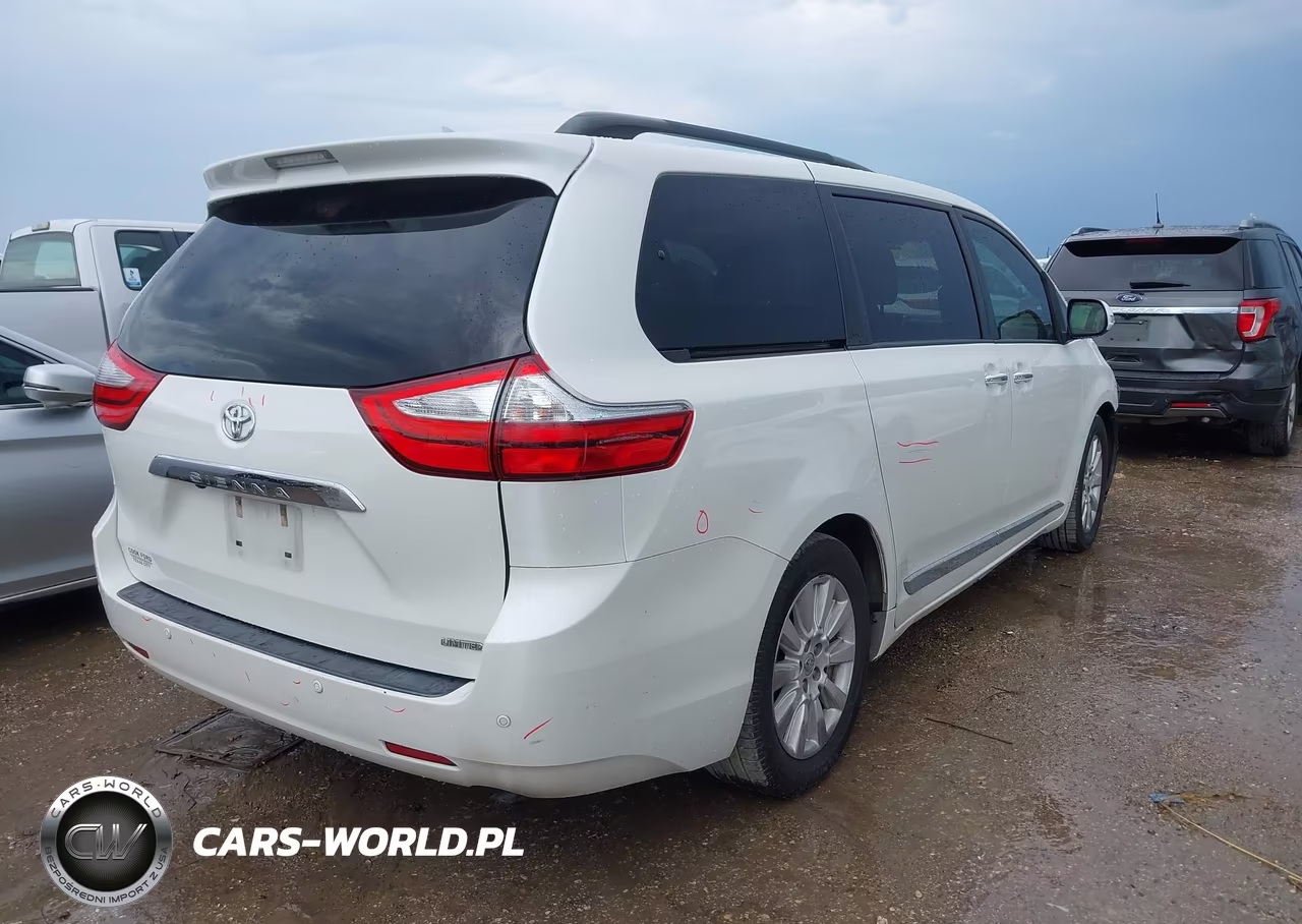 2017 Toyota Sienna Limited Premium 7 Passenger VIN:5TDYZ3DCXHS842898 - 4