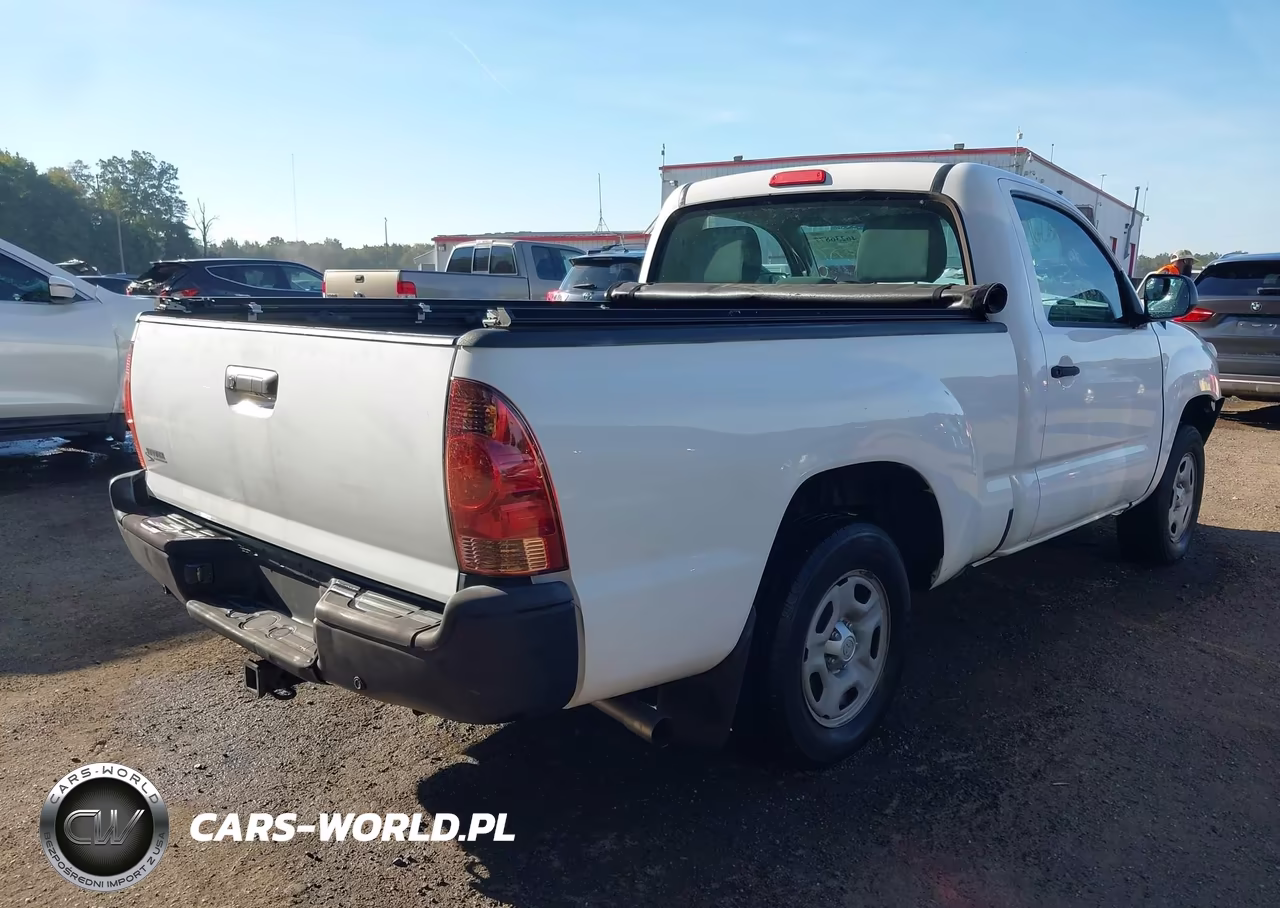2014 Toyota Tacoma VIN:5TFNX4CN9EX039975 - 4