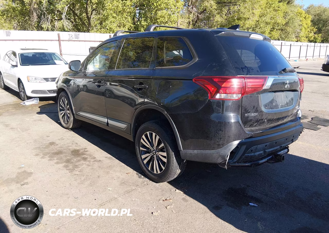 2019 Mitsubishi Outlander Se VIN:JA4AZ3A36KZ049135 - 3