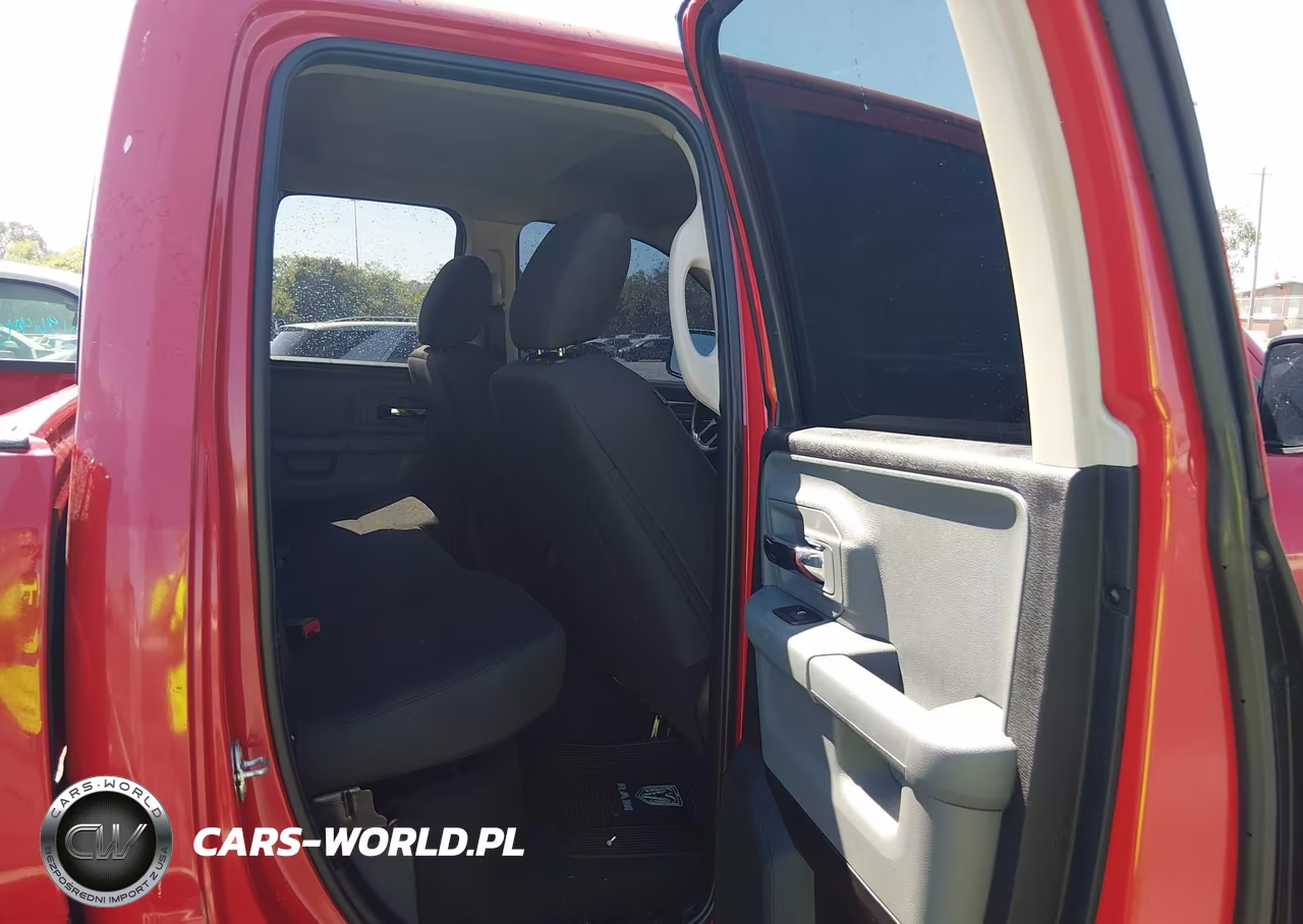 2019 Ram 1500 Classic Warlock 4X4 6'4 Box VIN:1C6RR7GG0KS617342 - 8